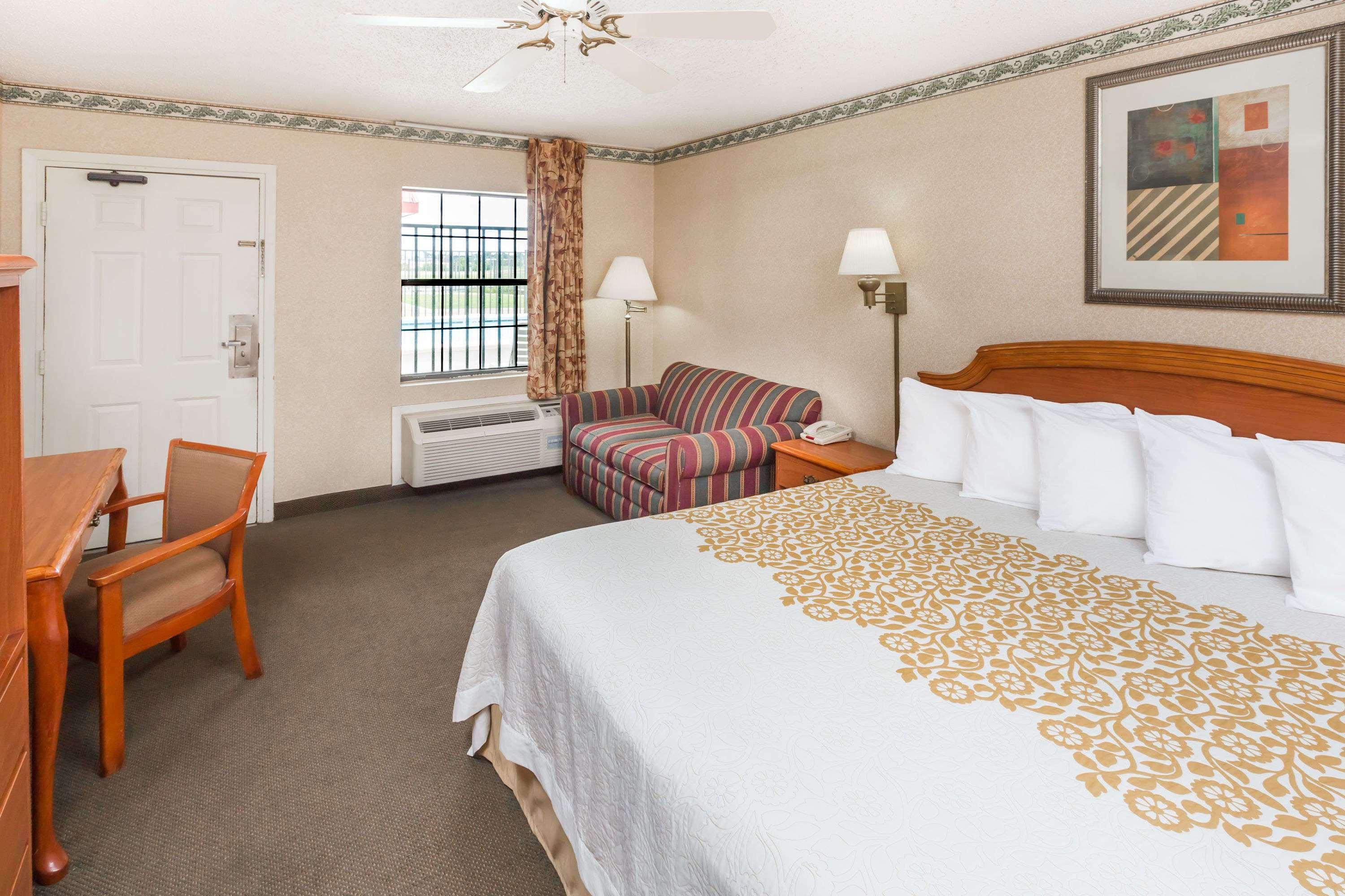 Days Inn By Wyndham Batesville Exteriér fotografie