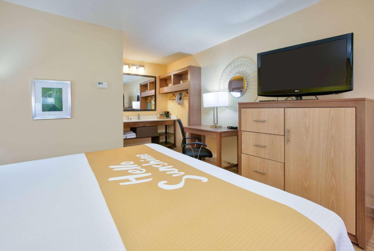 Days Inn By Wyndham Batesville Exteriér fotografie